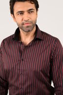 Black striped shirt close-up of collar and placket detail in Oxford fabric